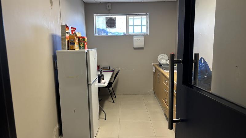 To Let commercial Property for Rent in Pinelands Western Cape